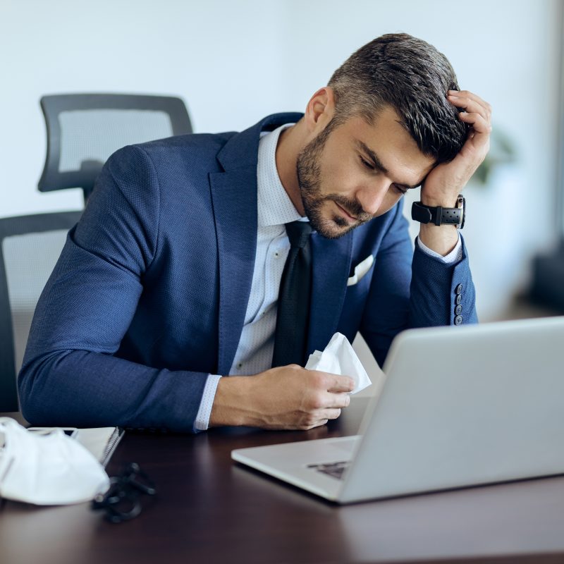 A trader in front of the monitor, just after a decision